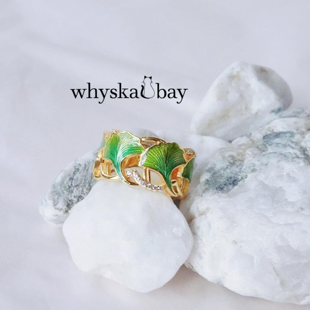 Elegant Ginkgo Leaf Ring - Handcrafted Enamel Detailing