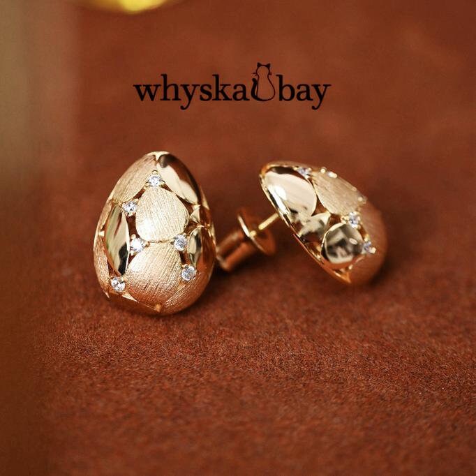 Sunset Tears: Gold Water Drop Stud Earrings