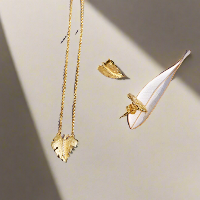 Maple Leaf Necklace & Earring: Autumn Embrace Gift Set