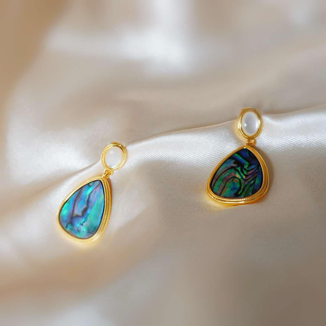 Shell Drop Earrings: Summer Retro Earrings