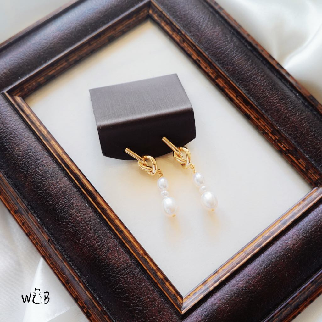 Natural Pearl Knot Earrings: Freshwater Pearl & Gifts For Her