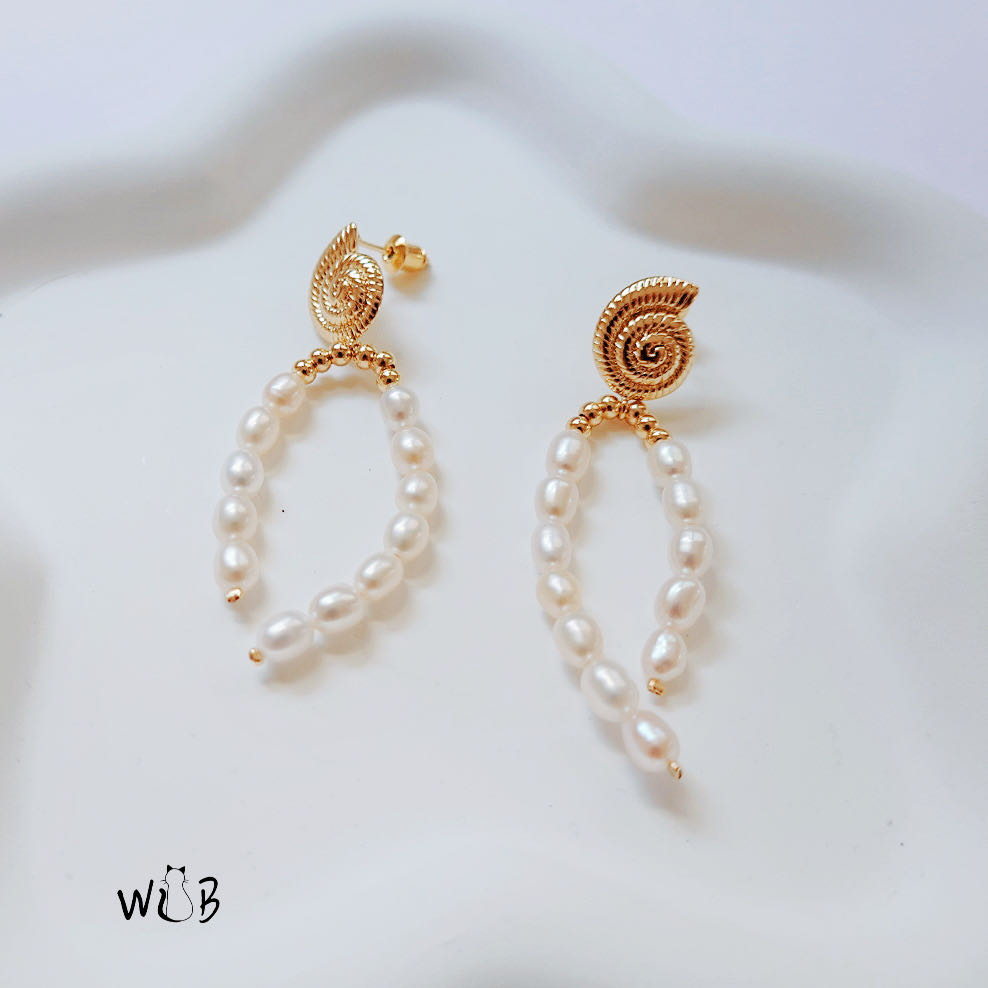Shell Drop Pearl Earrings: Natural Pearl Earrings