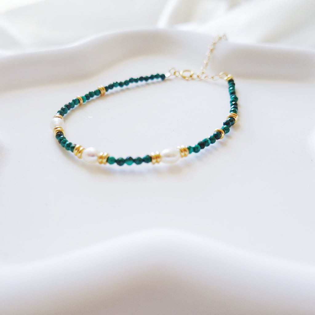 Green Malachite Pearl Bracelet: Natural Gemstone Bracelet
