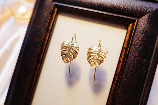 Leaf Earrings: Modern Earrings & Gifts for Her