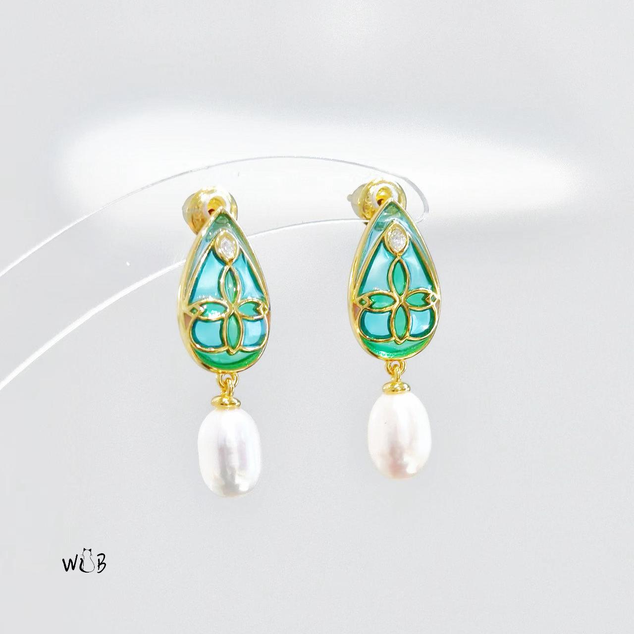 Green Teardrop Pearl Drop Earrings: Enamel Floral Earrings & Elegant Gold Dangle Gift for Her