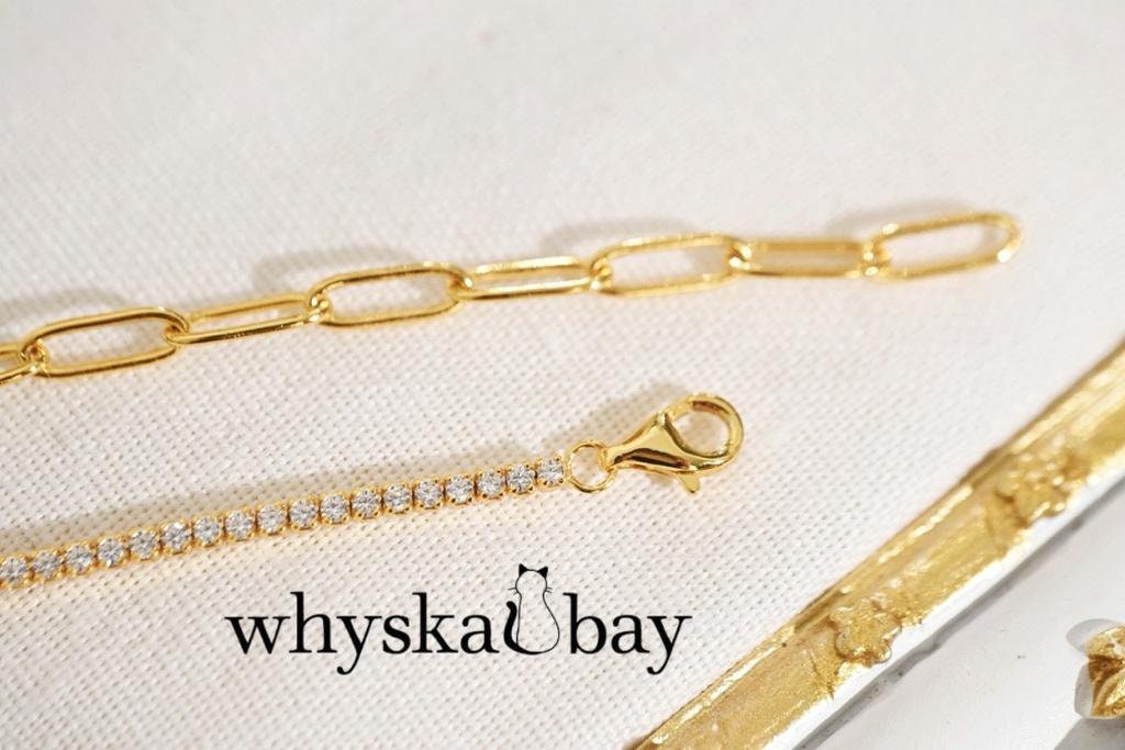 Gold Sparkling Diamond Bracelet with Paperclip Chain