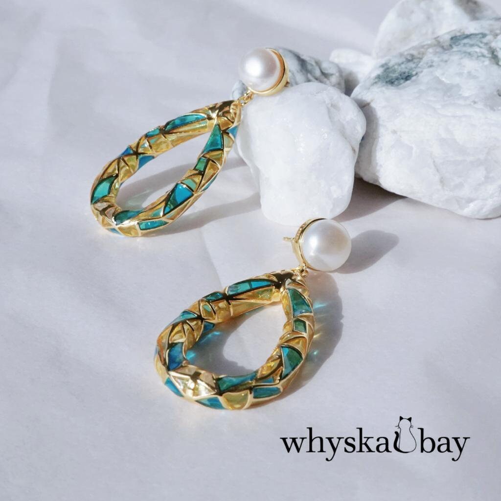 Sunset on Pearl: Pearl Enamel Hoops Gold Earrings