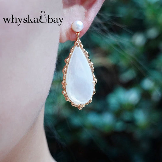 Elegant Pearl Breeze Fan Earrings: Bridal Shell Drop Design