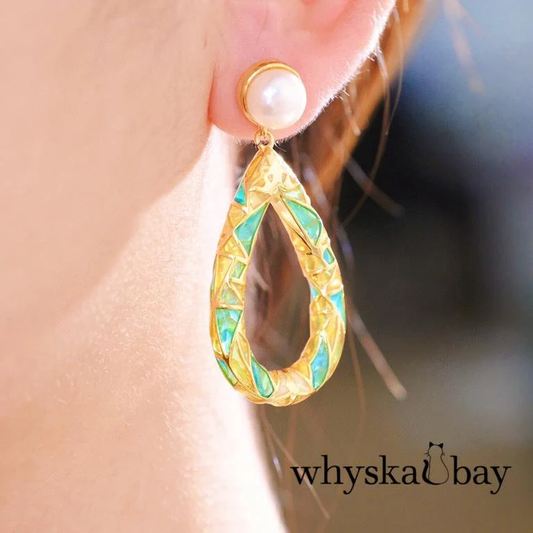 Sunset on Pearl: Pearl Enamel Hoops Gold Earrings