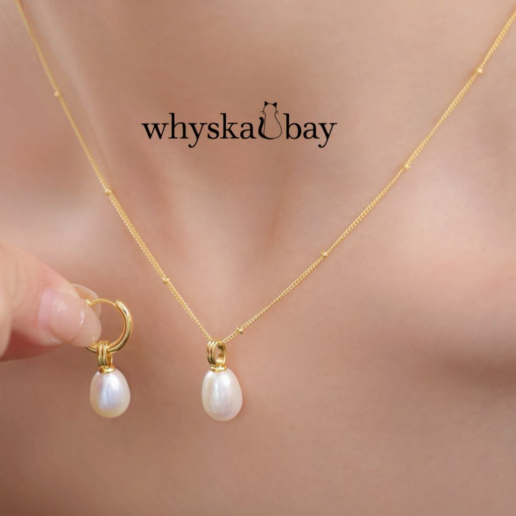 Elegance Pearl Earrings: Versatile Detachable Pendant