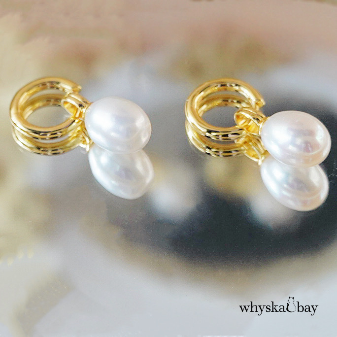 Elegance Pearl Earrings: Versatile Detachable Pendant