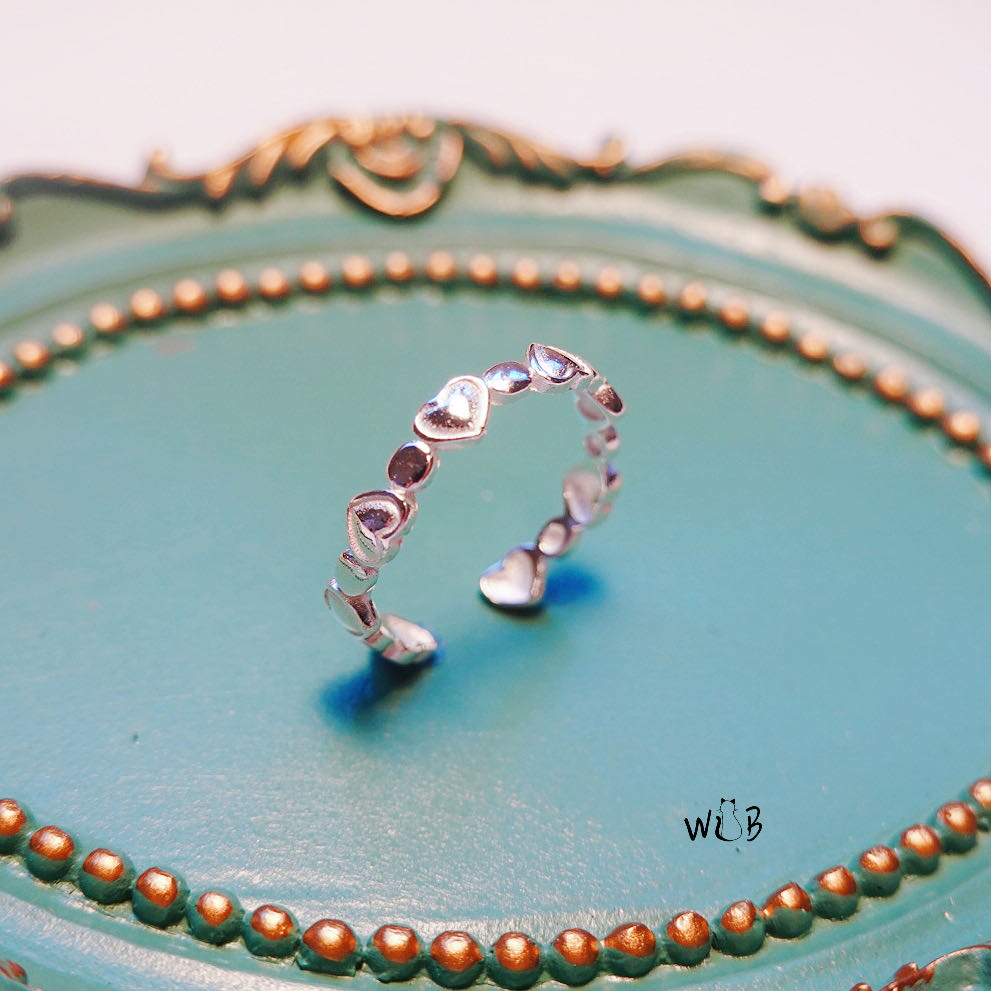 Mini Heart Ring: Adjustable Rings