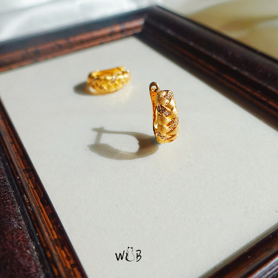 Braided Gold Hoop Earrings
